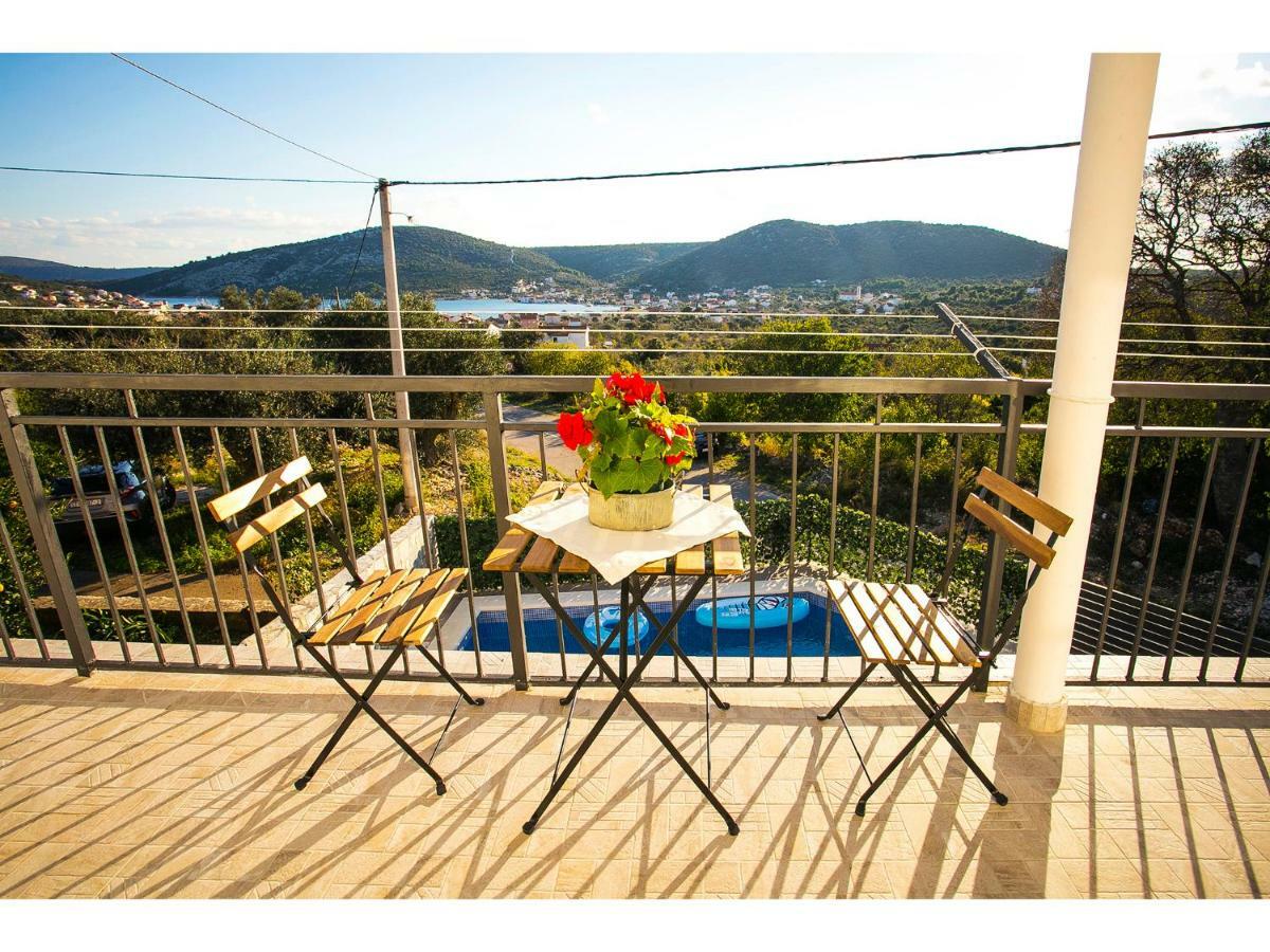 Vinišće Villa Croatia Sea View With Heated Pool מראה חיצוני תמונה