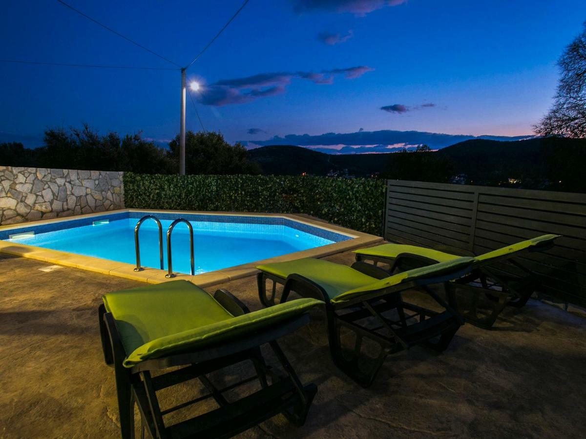 Vinišće Villa Croatia Sea View With Heated Pool מראה חיצוני תמונה