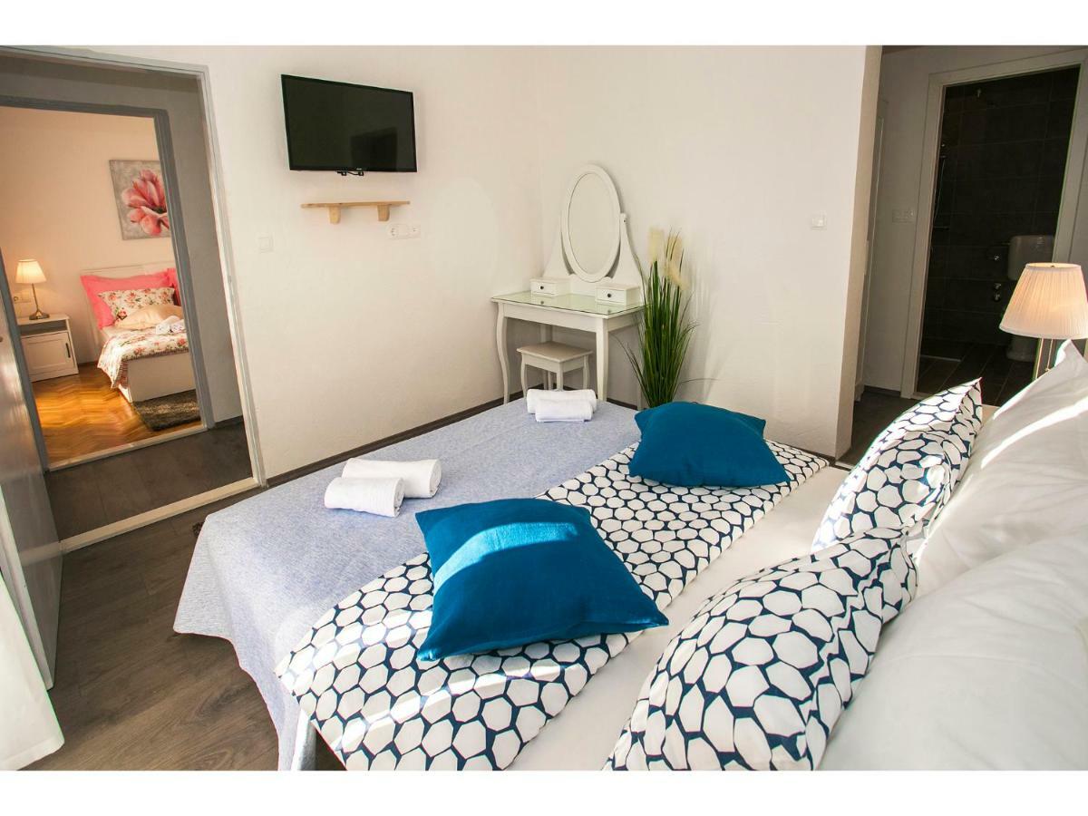 Vinišće Villa Croatia Sea View With Heated Pool מראה חיצוני תמונה